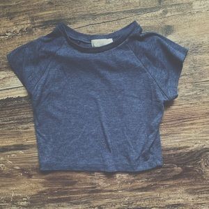 Blue cropped T-shirt